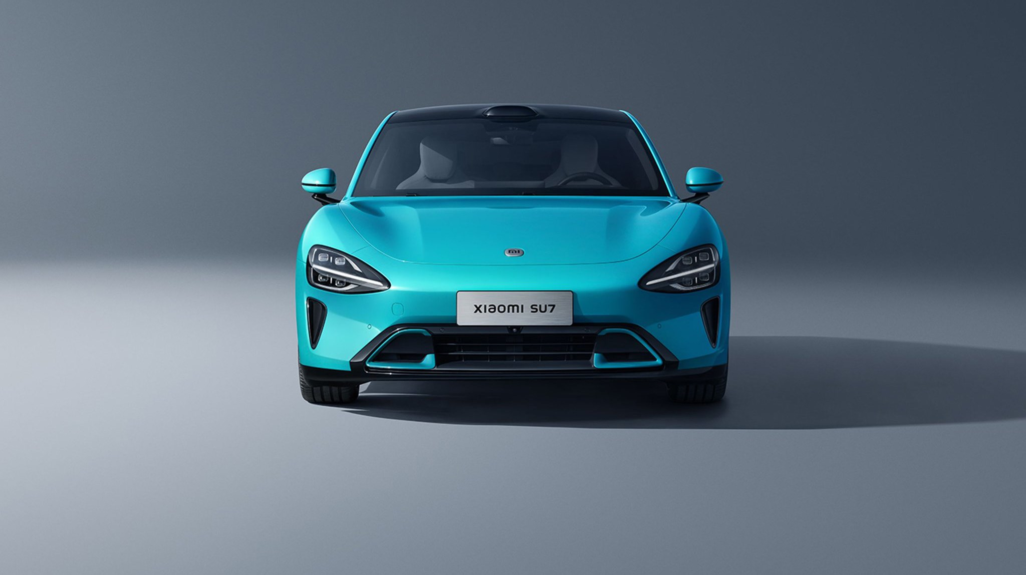 Xiaomi SU7 electric sedan front view in blue
